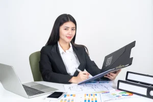Evolusi Peran Sekretaris dalam Mendukung Strategi Bisnis